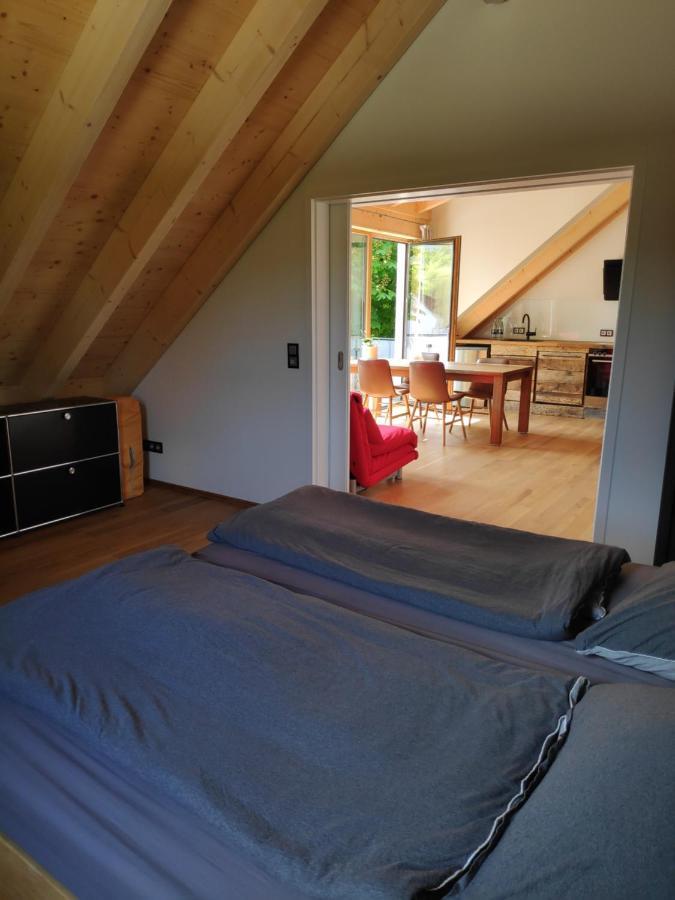 Ferienwohnungen Und Zimmer In Reutlingen-Goenningen 외부 사진