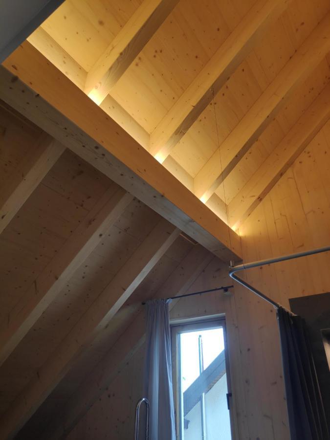 Ferienwohnungen Und Zimmer In Reutlingen-Goenningen 외부 사진