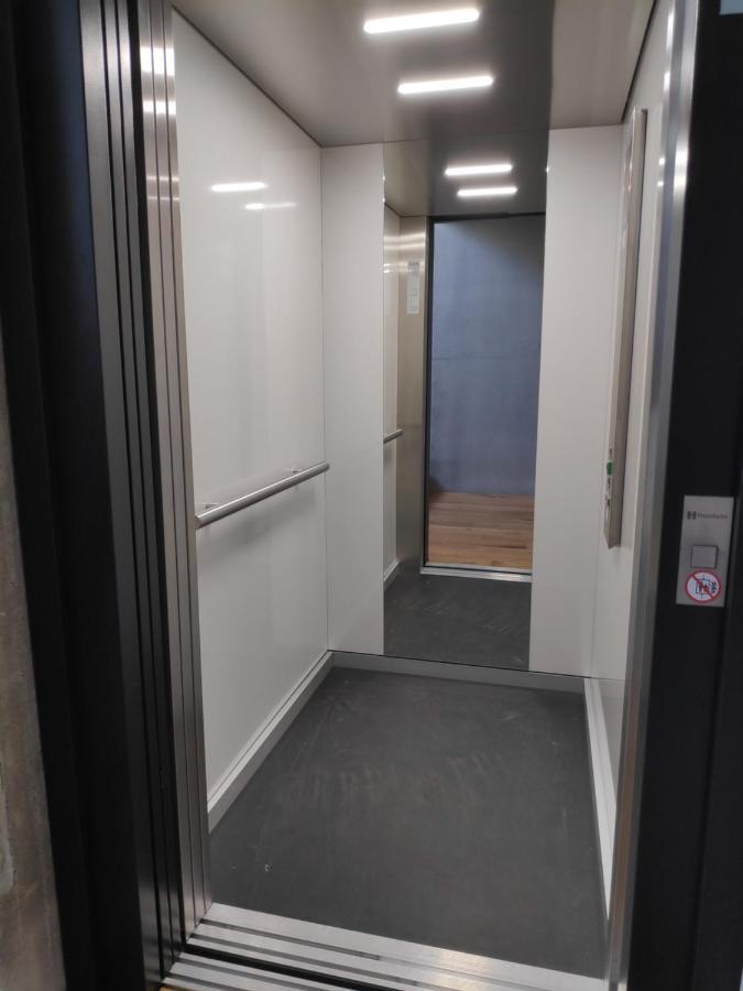 Ferienwohnungen Und Zimmer In Reutlingen-Goenningen 외부 사진