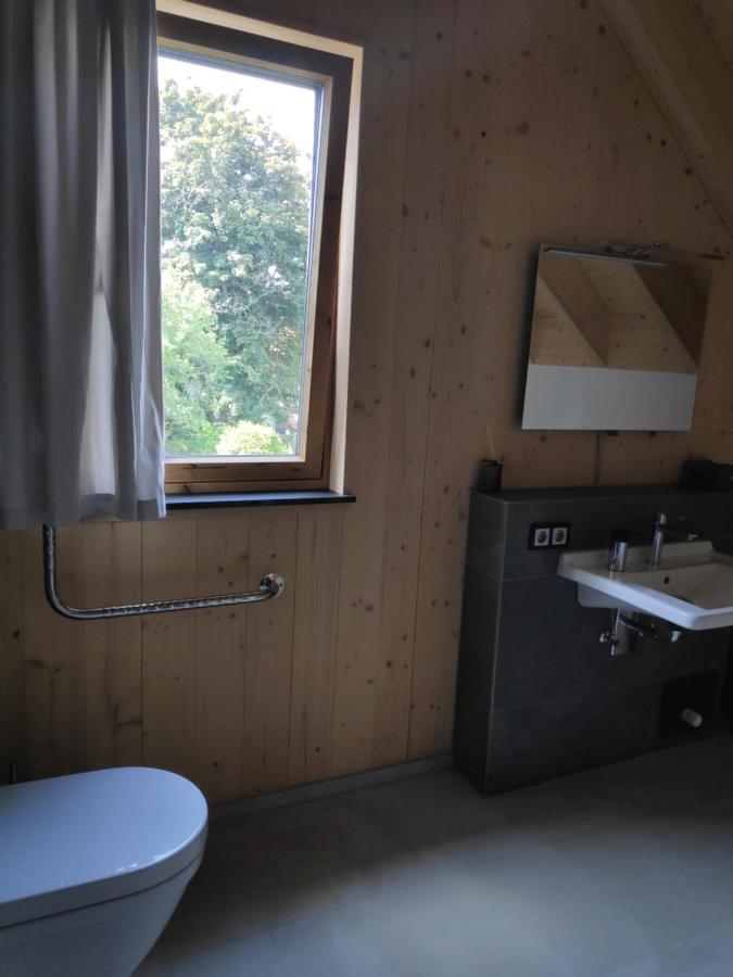 Ferienwohnungen Und Zimmer In Reutlingen-Goenningen 외부 사진
