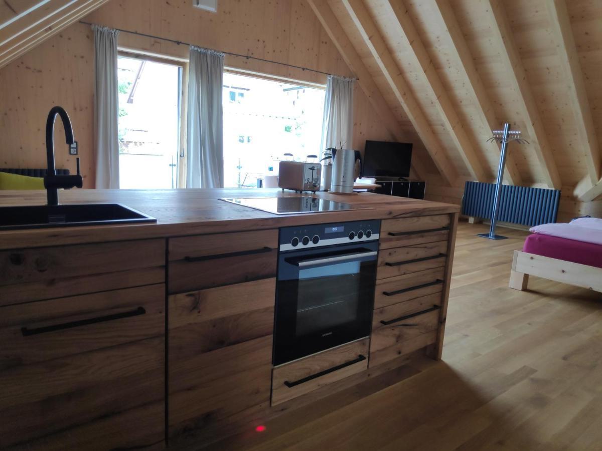 Ferienwohnungen Und Zimmer In Reutlingen-Goenningen 외부 사진