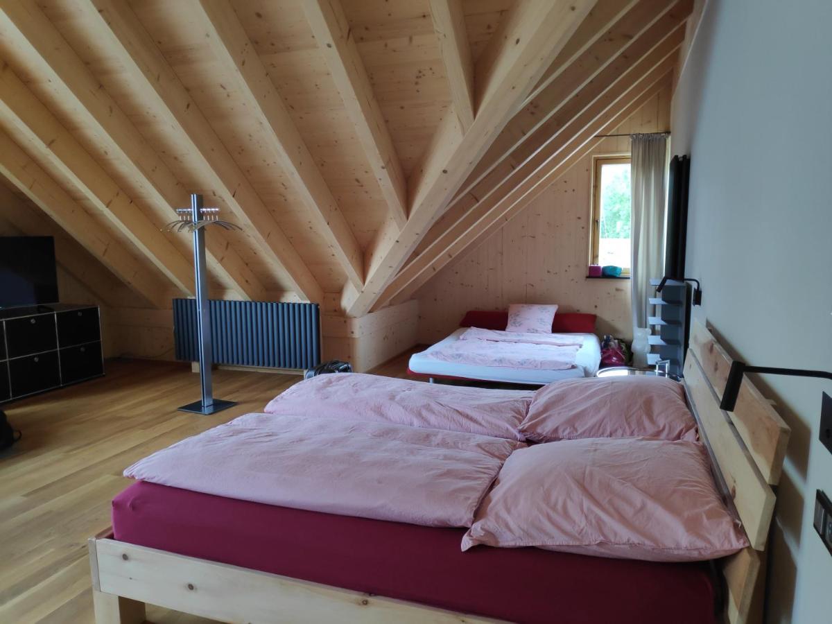 Ferienwohnungen Und Zimmer In Reutlingen-Goenningen 외부 사진