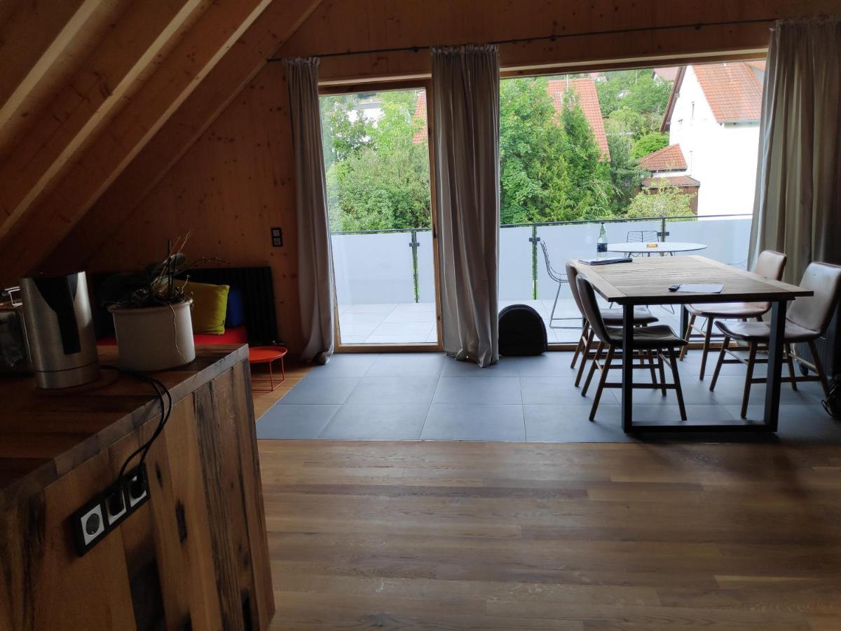 Ferienwohnungen Und Zimmer In Reutlingen-Goenningen 외부 사진