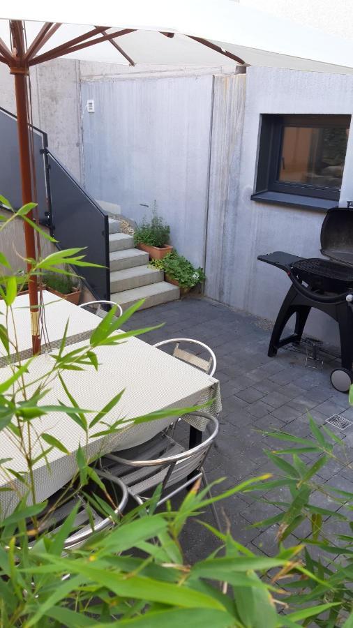 Ferienwohnungen Und Zimmer In Reutlingen-Goenningen 외부 사진